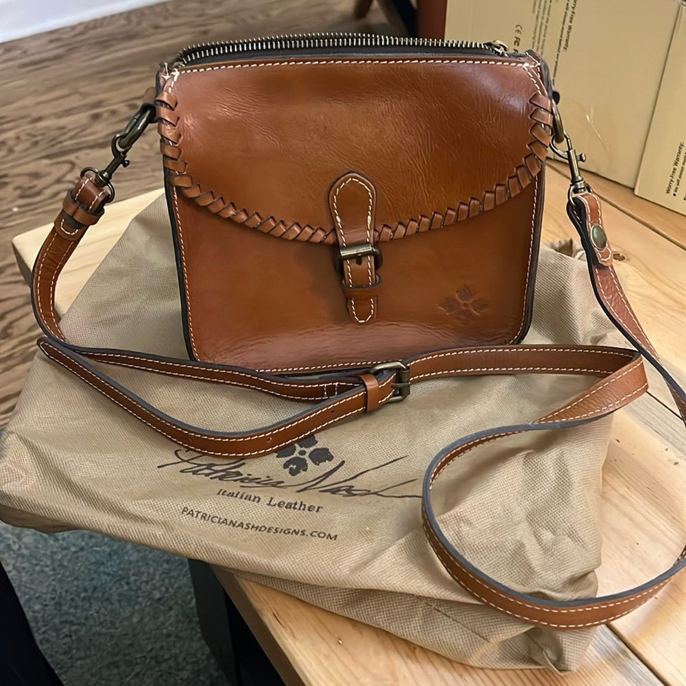 Patricia Nash crossbody bag